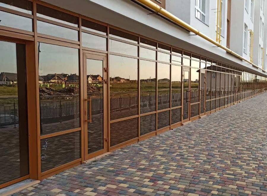 АЛЮМІНІЄВІ ДВЕРІ