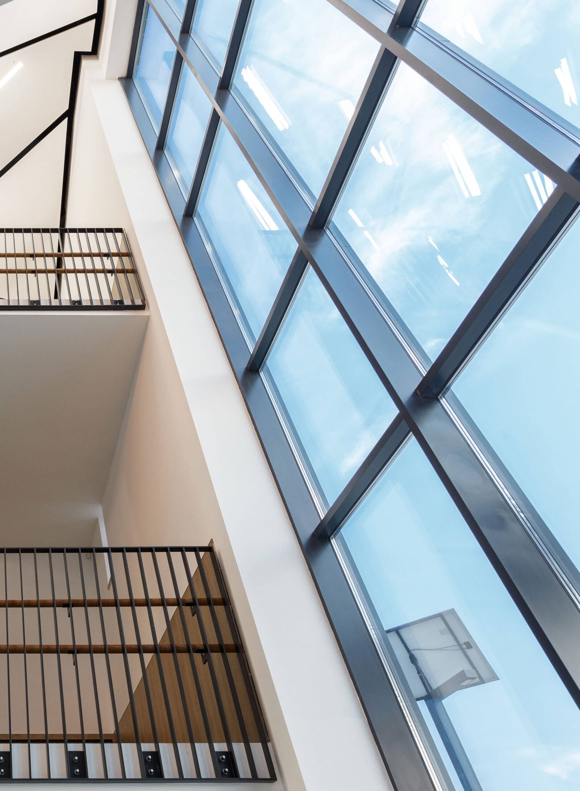 Фасадне скління